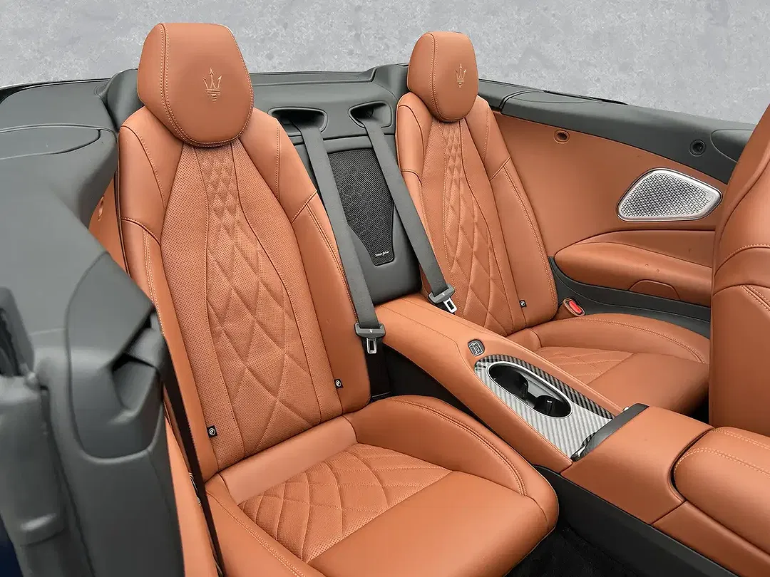 Maserati GranCabrio Modena - Thumbnail 11