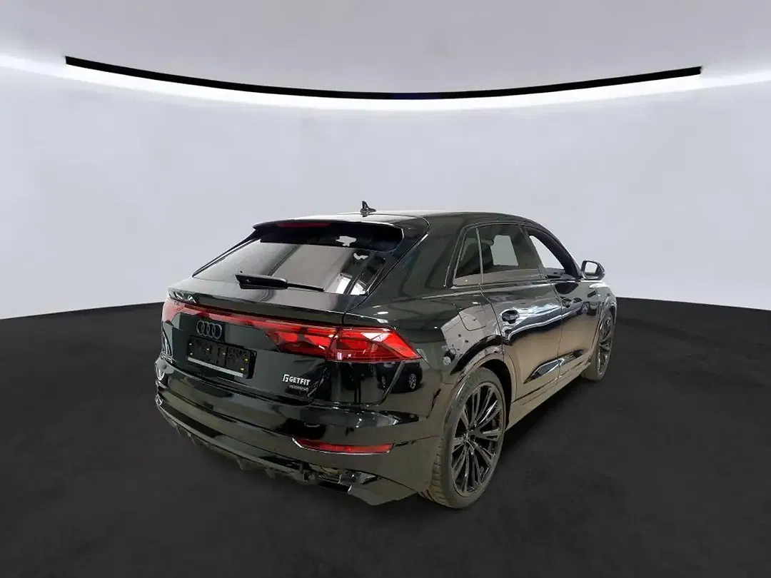 Audi Q8 S line - Thumbnail 6