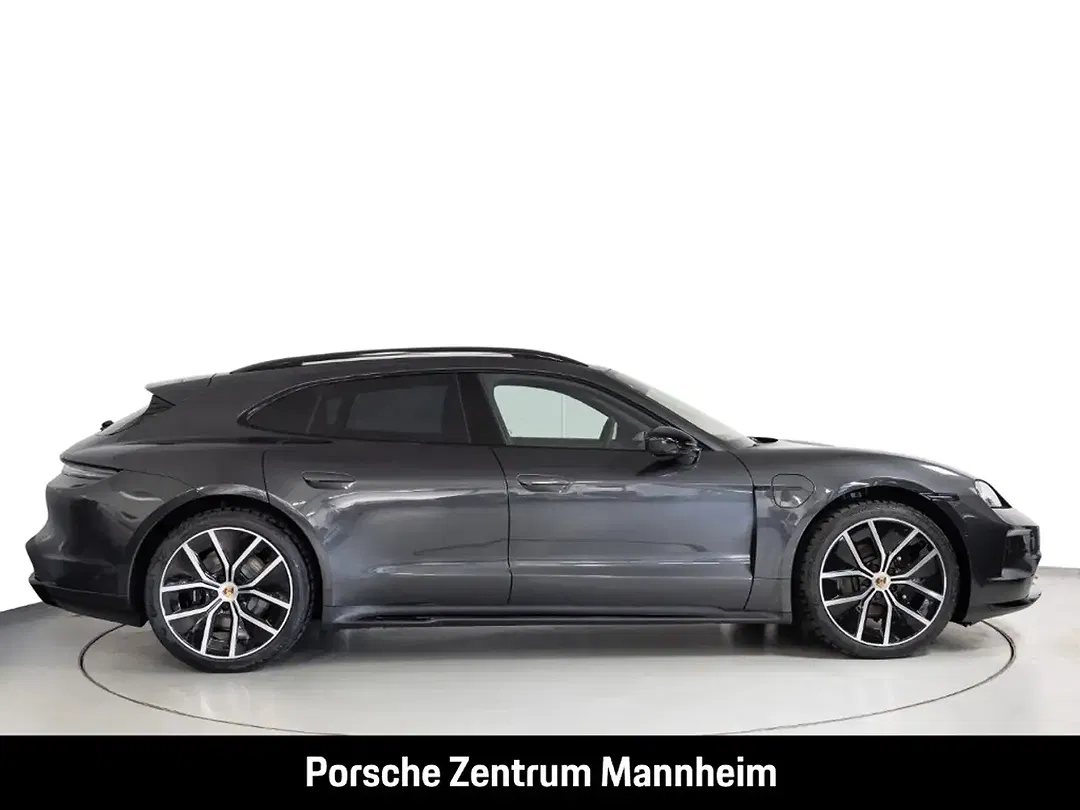Porsche Taycan Sport Turismo - Thumbnail 10