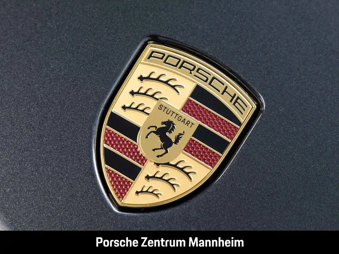 Porsche Taycan Sport Turismo - Thumbnail 12