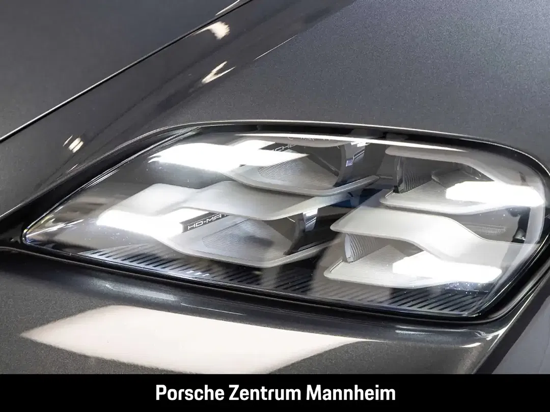 Porsche Taycan Sport Turismo - Thumbnail 13