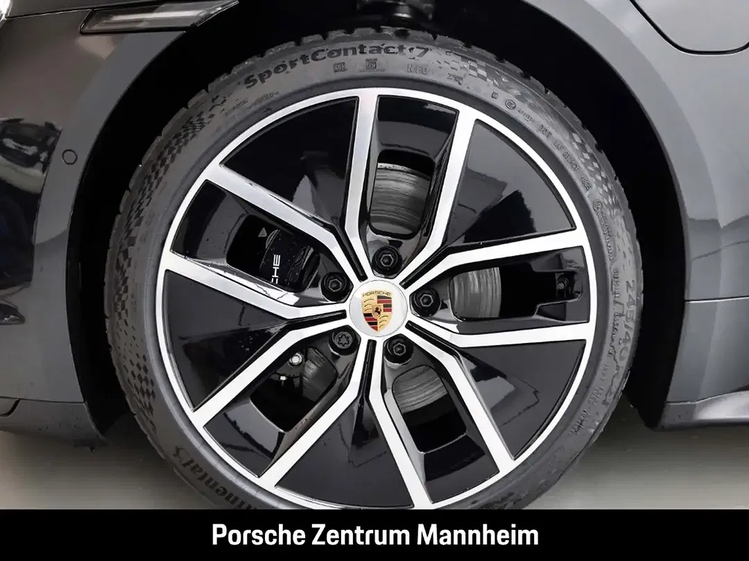 Porsche Taycan Sport Turismo - Thumbnail 8