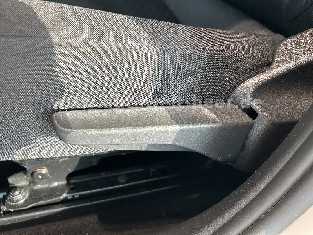 SEAT Mii EV - Thumbnail 13