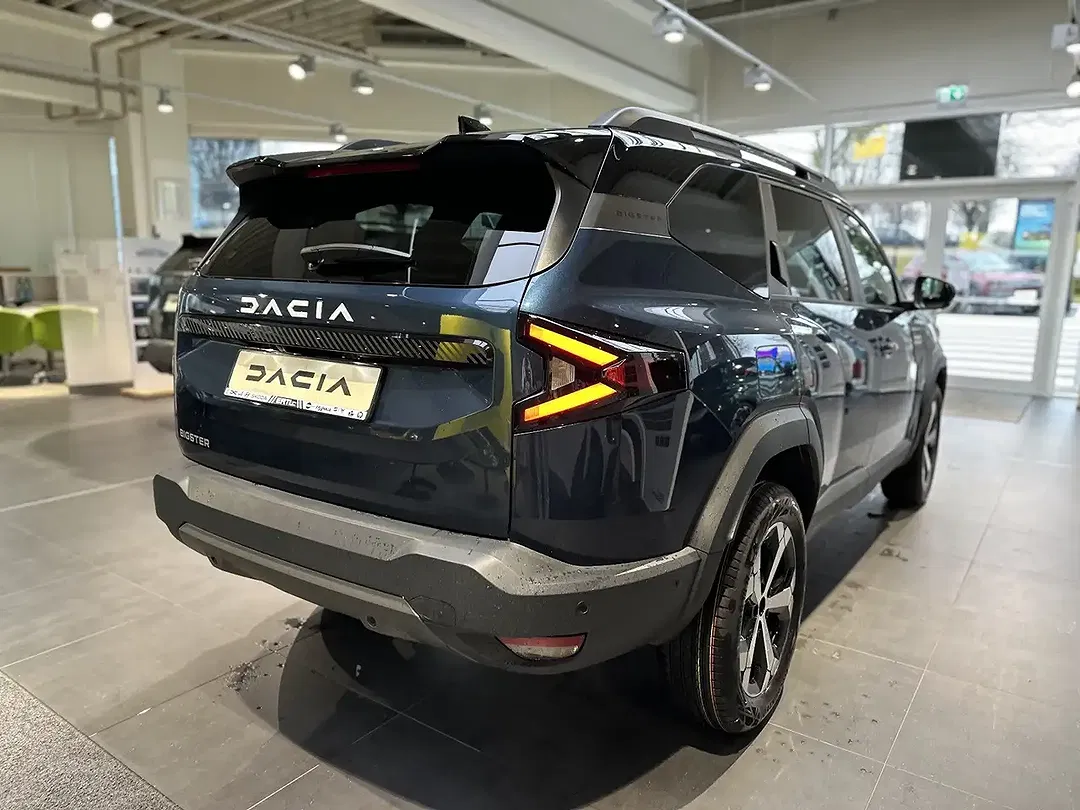 Dacia Bigster TCe Journey - Thumbnail 13