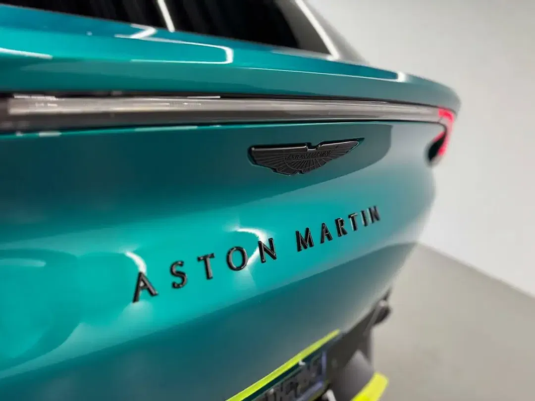 Aston Martin DBX 707 AMR - foto 11