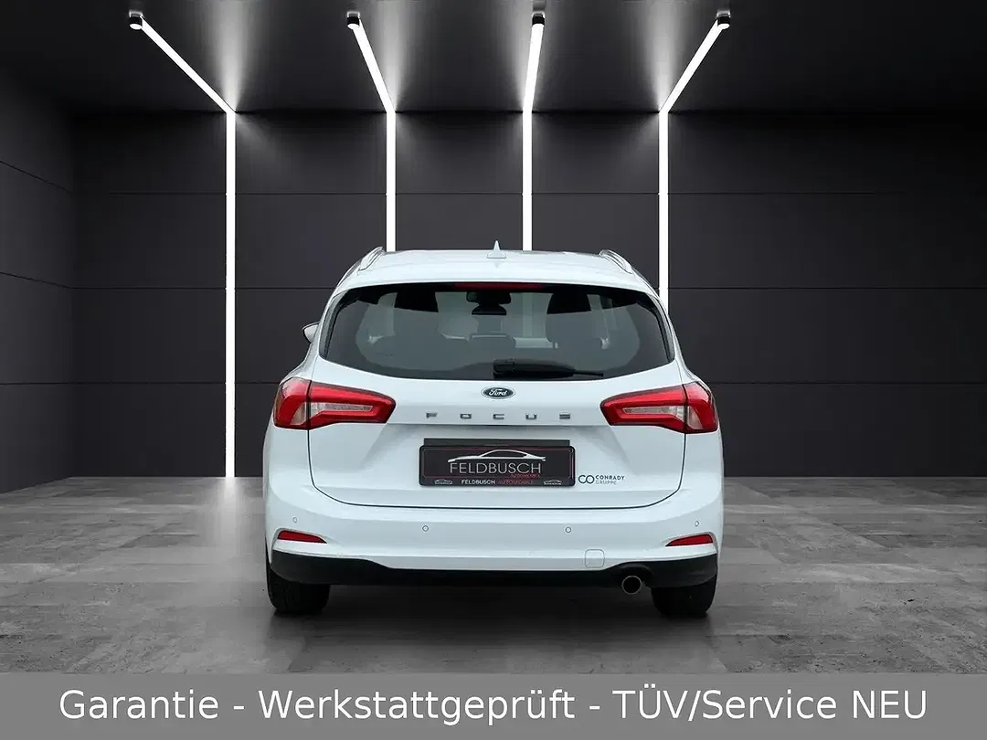 Ford Focus 1.5 - Thumbnail 11