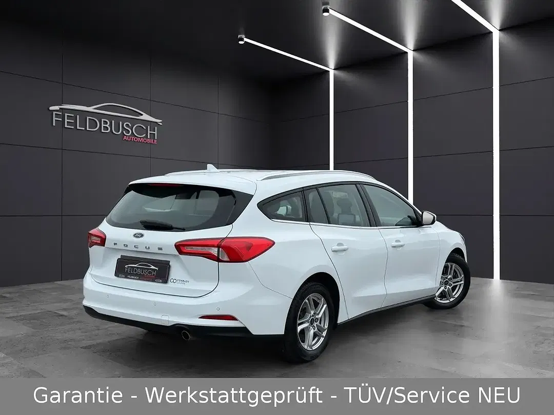 Ford Focus 1.5 - Thumbnail 14