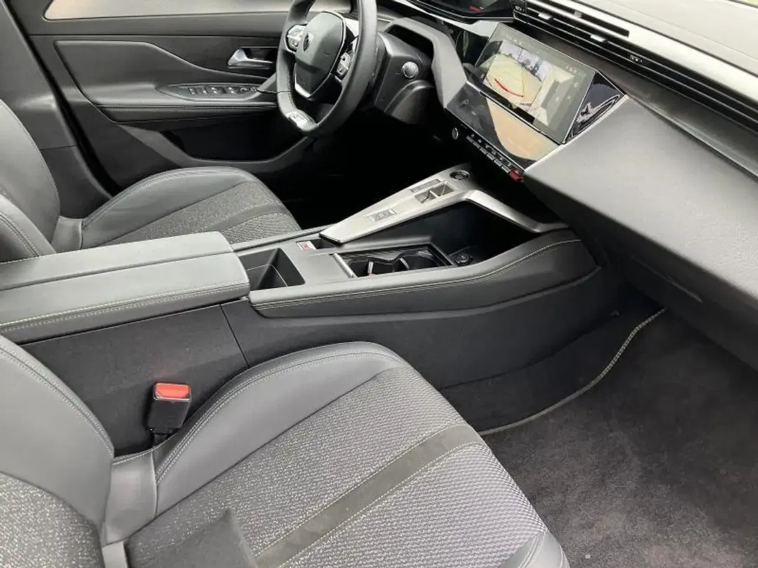 Peugeot 408 GT - Thumbnail 9