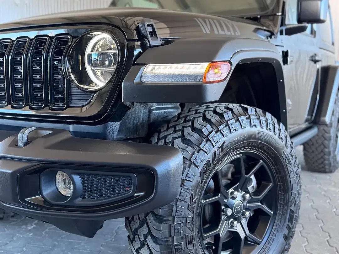 Jeep Wrangler Willys S - Thumbnail 3