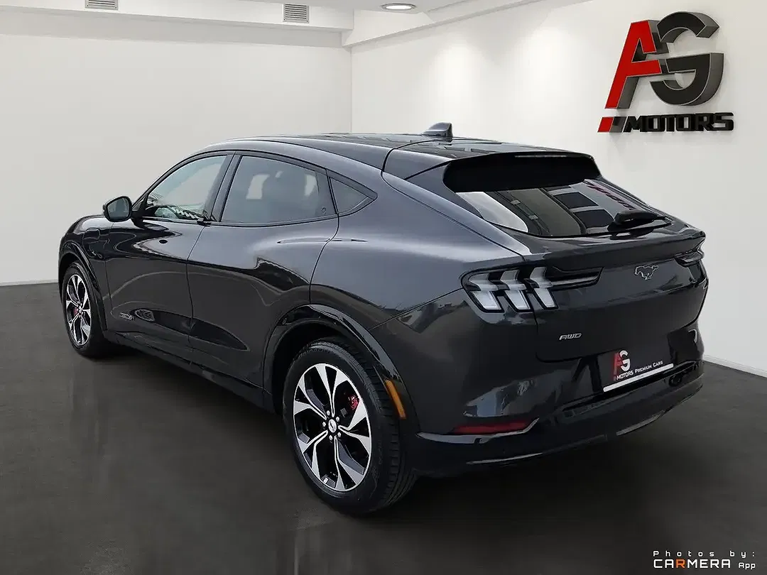 Ford Mustang Mach-E Extended Range 4x4 - Thumbnail 7