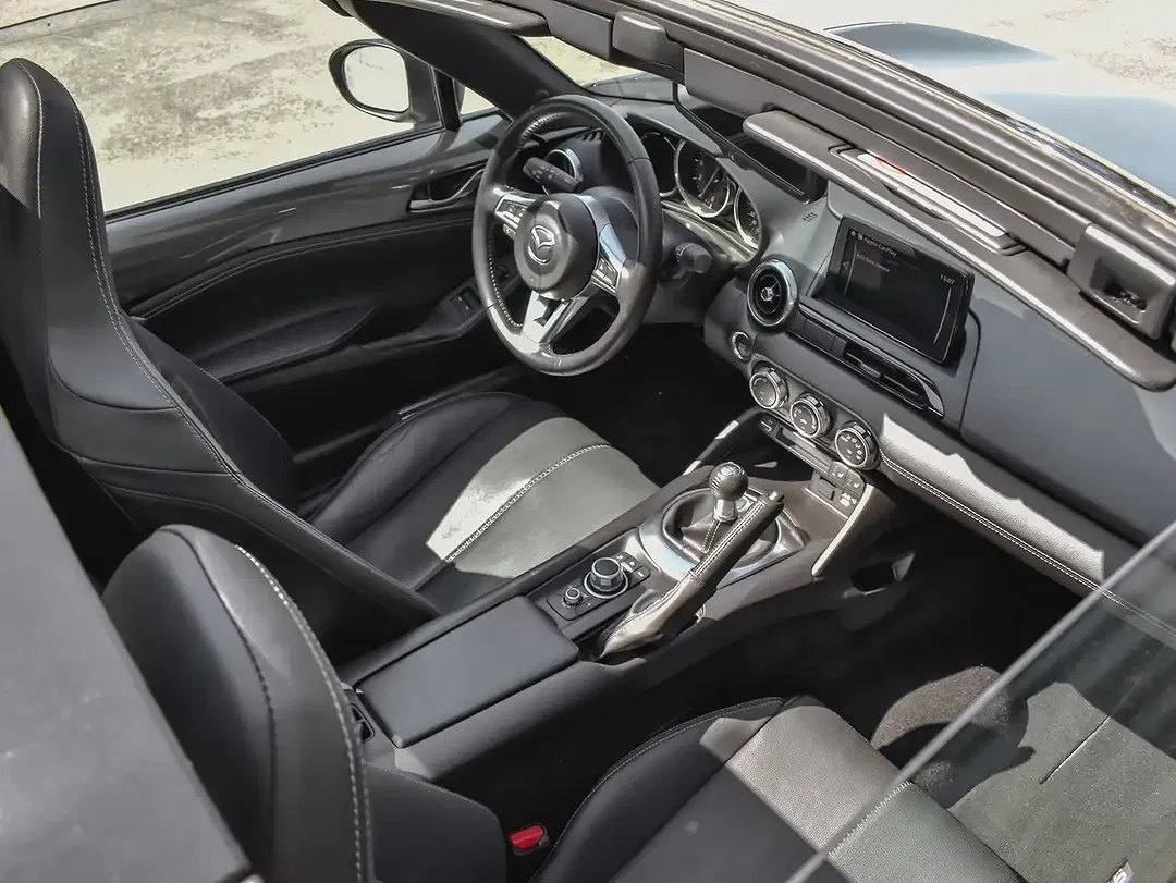 Mazda MX-5 - Thumbnail 10