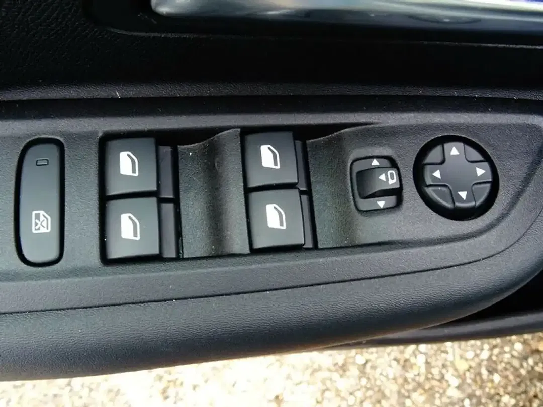 Citroen C4 PureTech EAT8 Max - foto 15