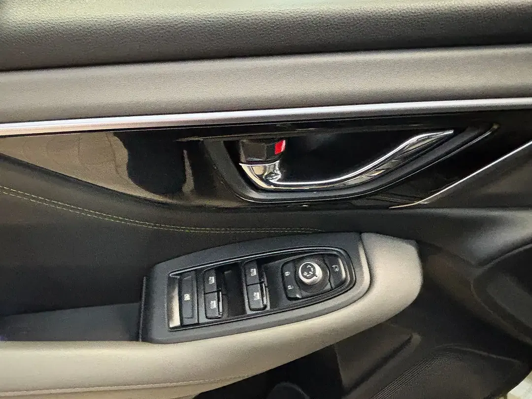 Subaru OUTBACK Edition Exclusive Cross - Thumbnail 13