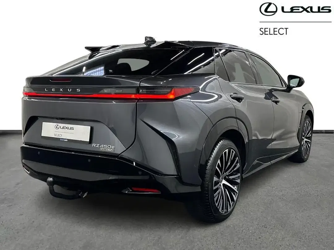 Lexus RZ 4x4 - foto 15