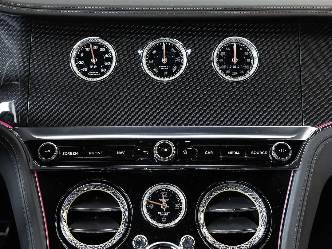 Bentley Continental 4.0 V8 - foto 8