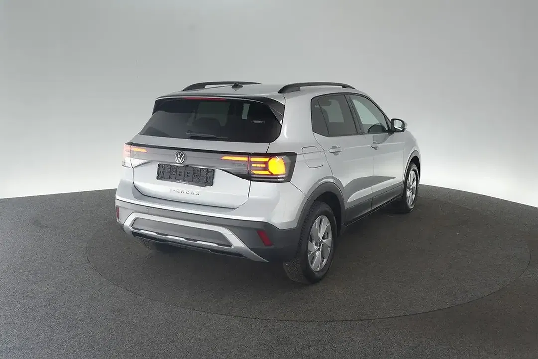Volkswagen T-Cross 1.0 TSI DSG Life - foto 2
