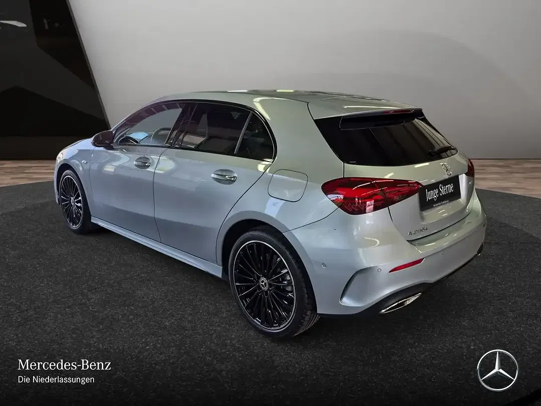 Mercedes-Benz A 250 AMG Night - Thumbnail 9