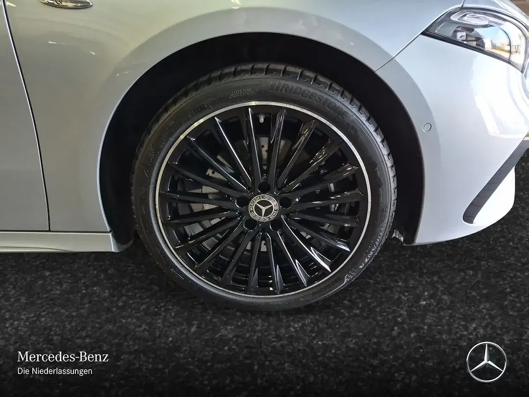 Mercedes-Benz A 250 AMG Night - Thumbnail 5