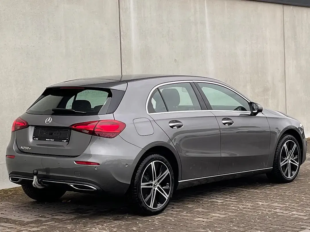 Mercedes-Benz A 250 - Thumbnail 3