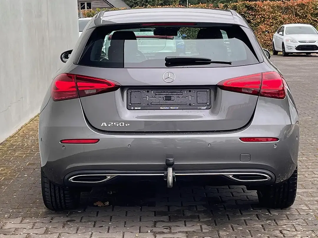Mercedes-Benz A 250 - Thumbnail 6
