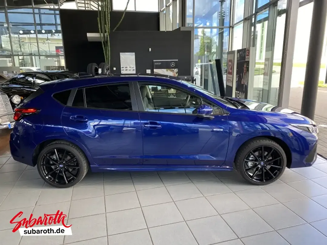 Subaru Impreza 2.0 AWD Platinum - Thumbnail 5