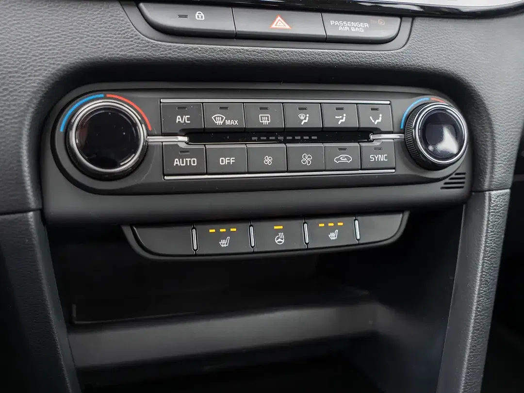 Kia XCeed Vision - Thumbnail 11