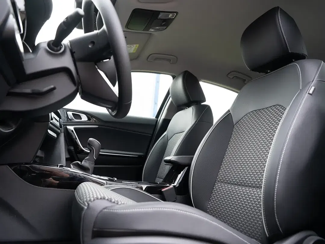 Kia XCeed Vision - Thumbnail 6