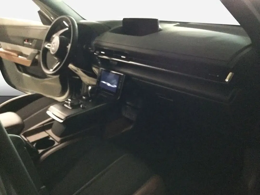 Mazda MX-30 e-SKYACTIV R-EV - Thumbnail 9