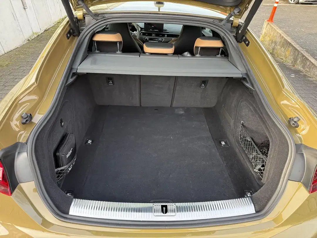 Audi RS5 exclusive - Thumbnail 12