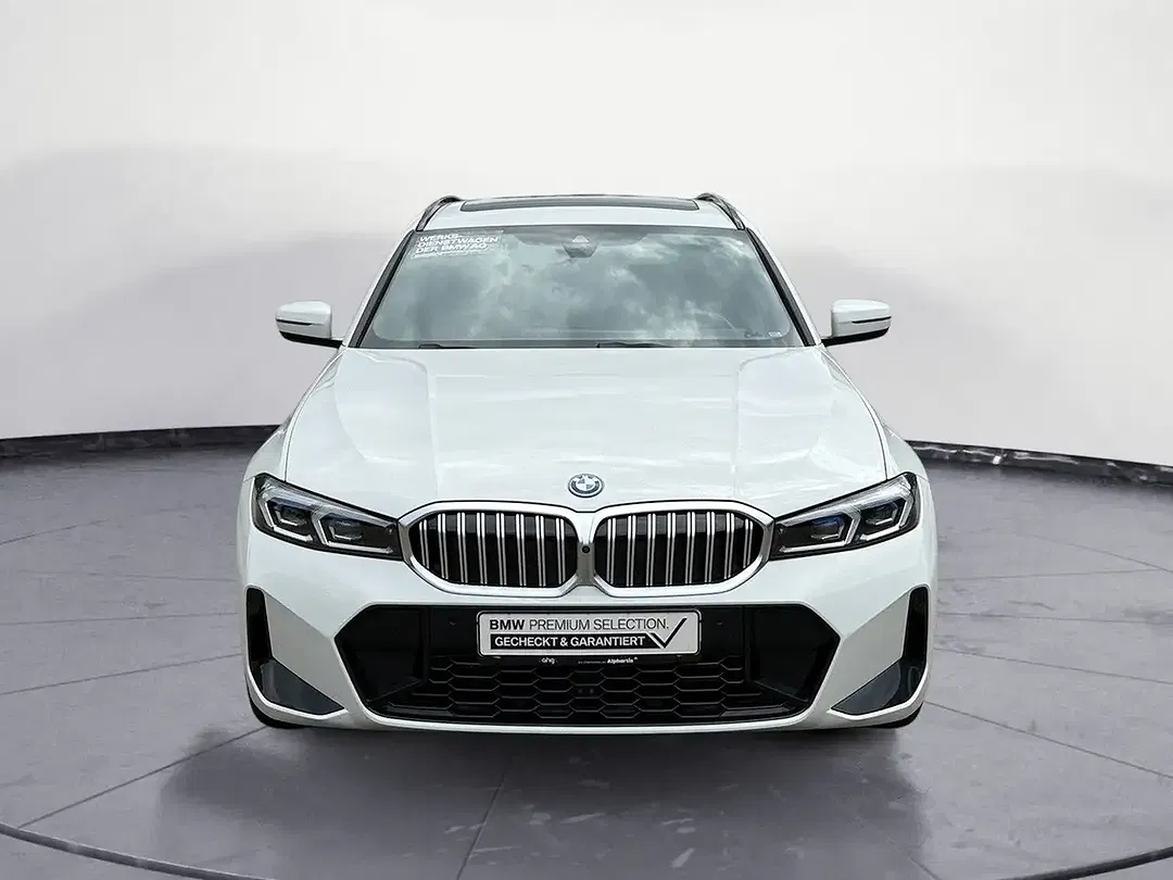 BMW 330 Touring M Sport - Thumbnail 7