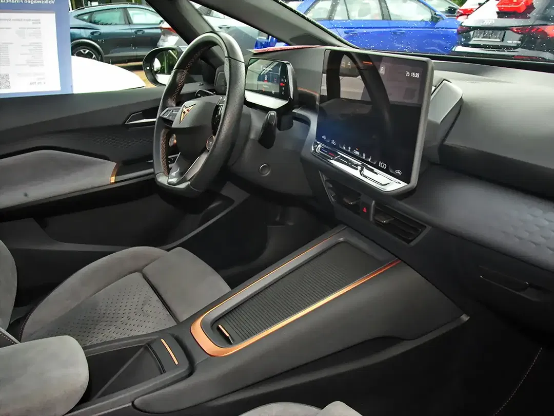 CUPRA Born Edition - Thumbnail 5
