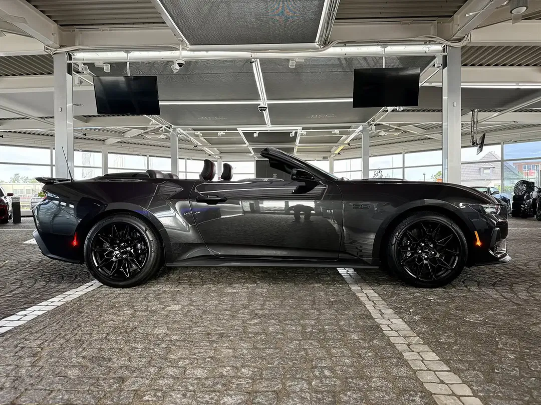 Ford Mustang 5.0 GT - Thumbnail 10