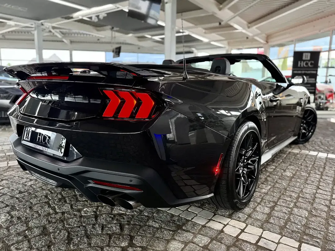 Ford Mustang 5.0 GT - Thumbnail 18