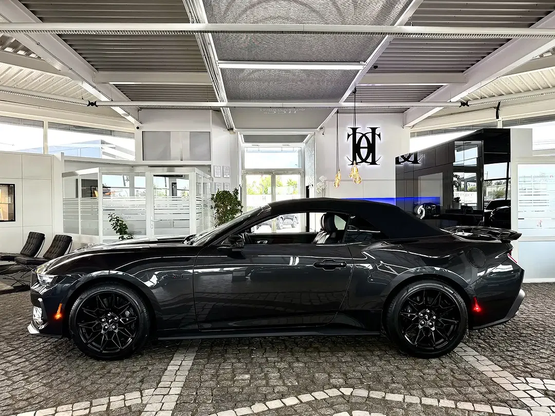 Ford Mustang 5.0 GT - Thumbnail 27