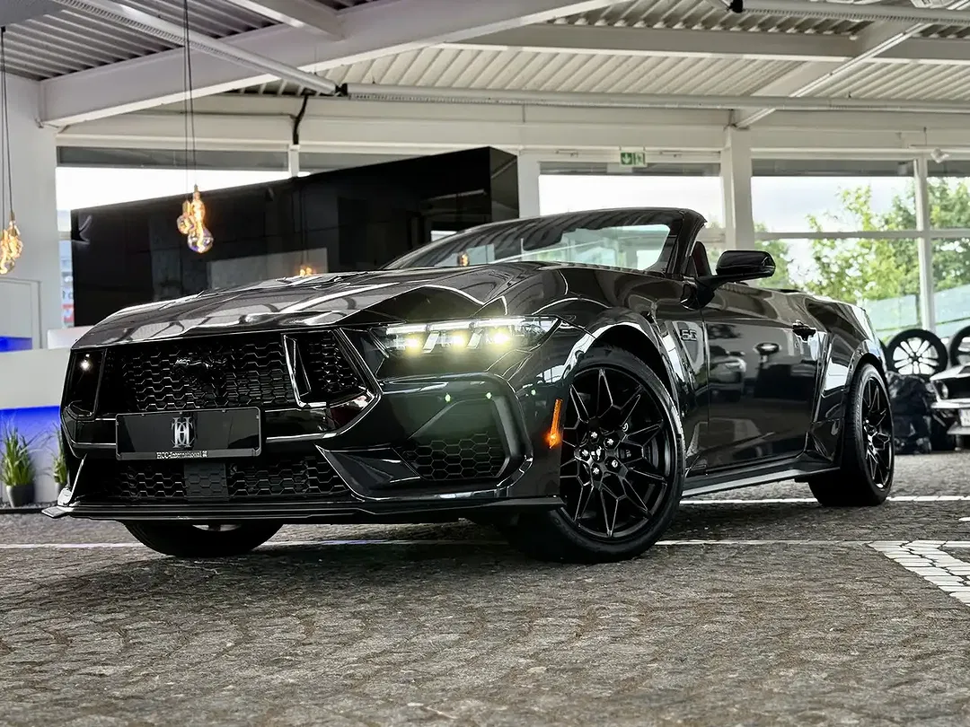 Ford Mustang 5.0 GT - Thumbnail 8
