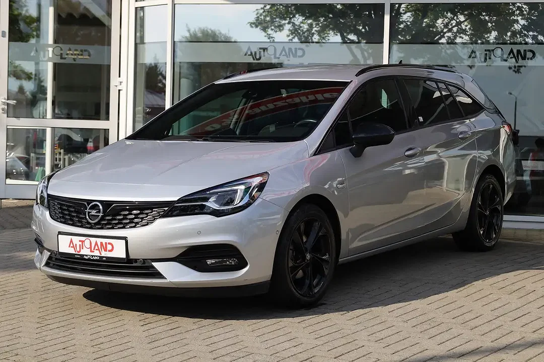 Opel Astra Turbo GS Line - Afbeelding 1