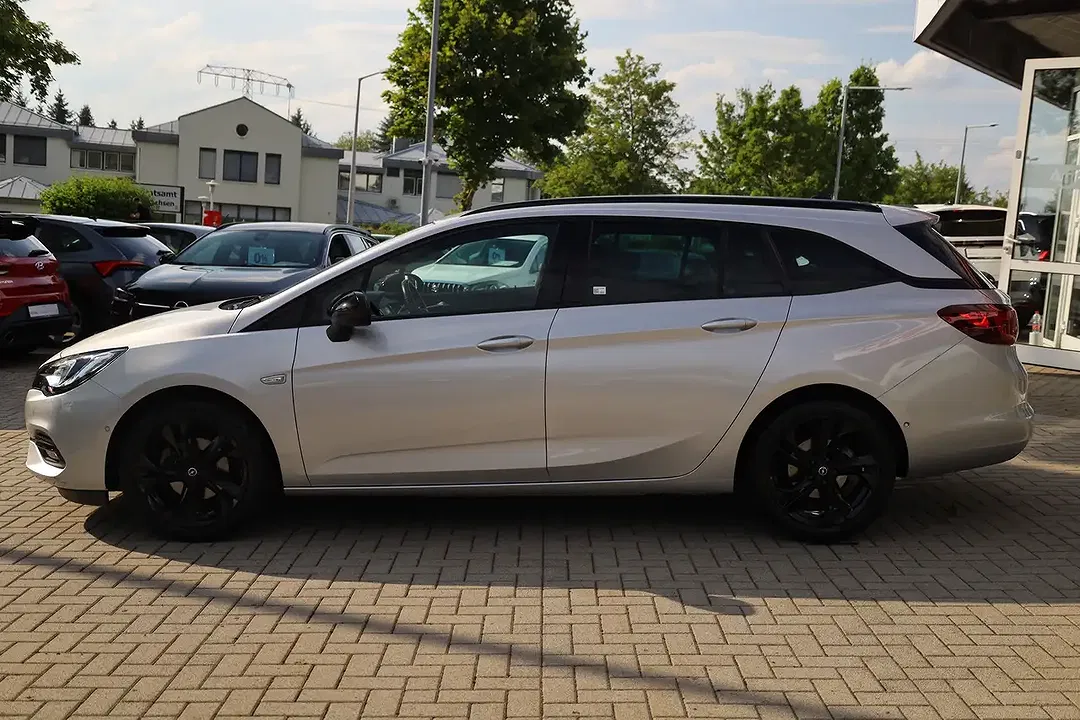 Opel Astra Turbo GS Line - Thumbnail 2