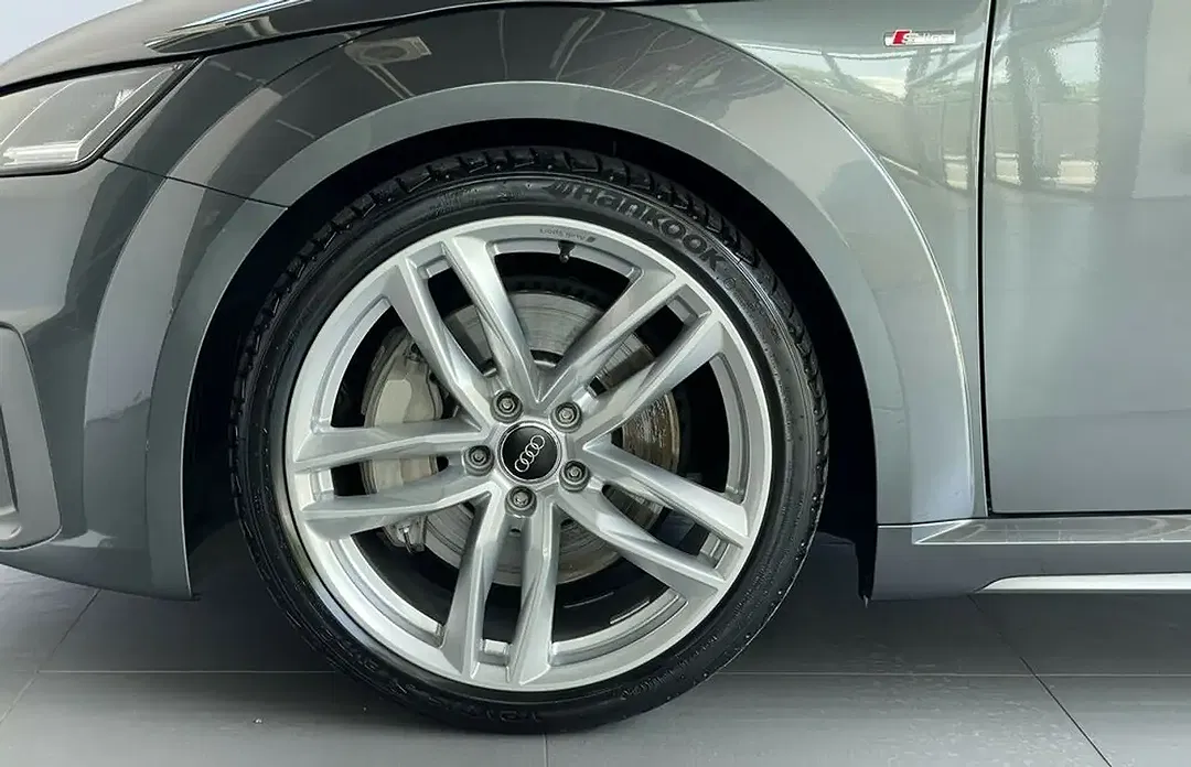 Audi TT 45 TFSI S line - Thumbnail 3