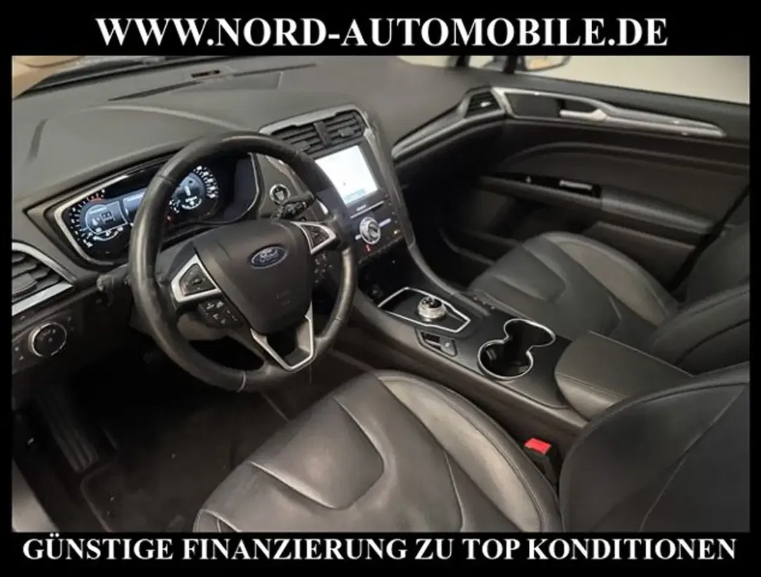 Ford Mondeo 2.0 EcoBoost Titanium - foto 12