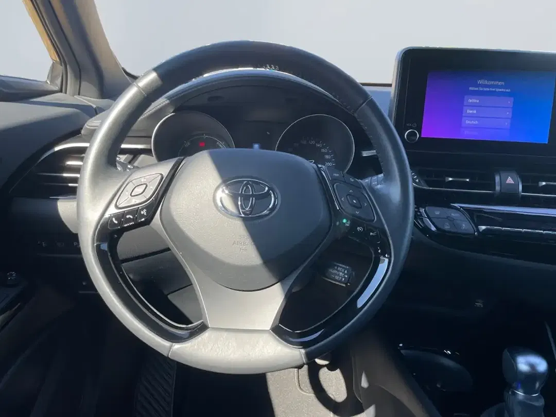 Toyota C-HR Hybrid Team Deutschland - Thumbnail 10