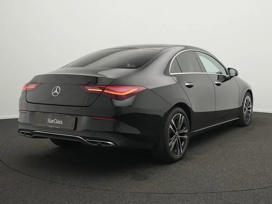 Mercedes-Benz CLA 180 Plus - Thumbnail 3