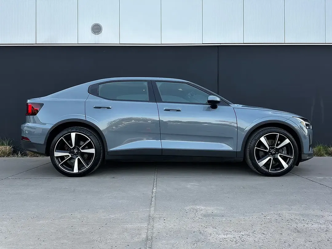 Polestar 2 - foto 2