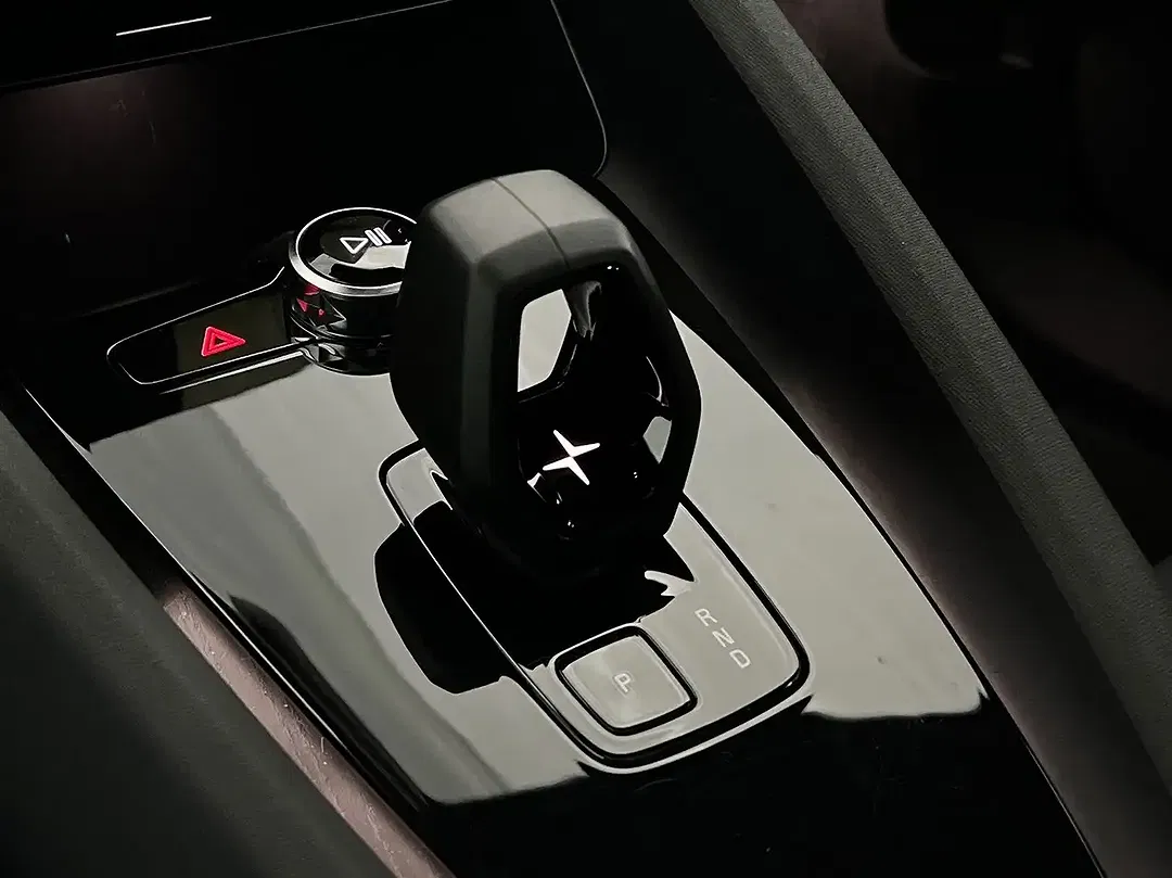 Polestar 2 Long Range - Thumbnail 23