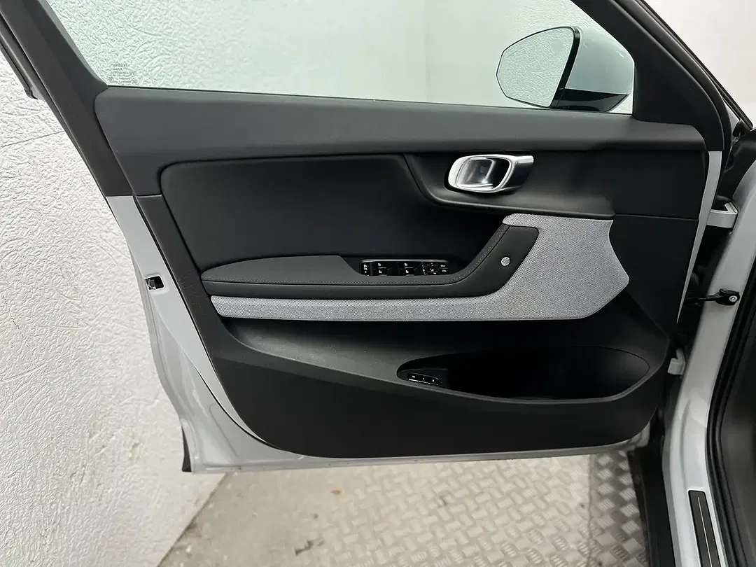 Polestar 2 Long Range - foto 34