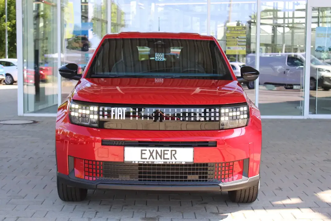 Fiat Grande Panda EV RED - Thumbnail 4