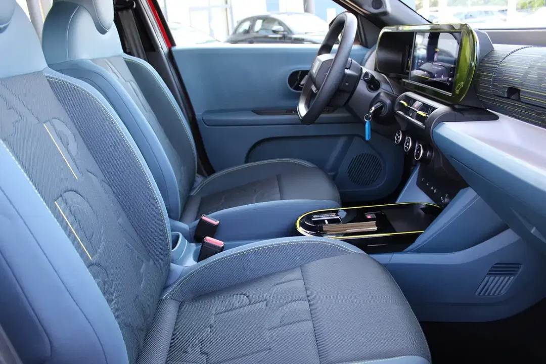 Fiat Grande Panda EV RED - Thumbnail 8