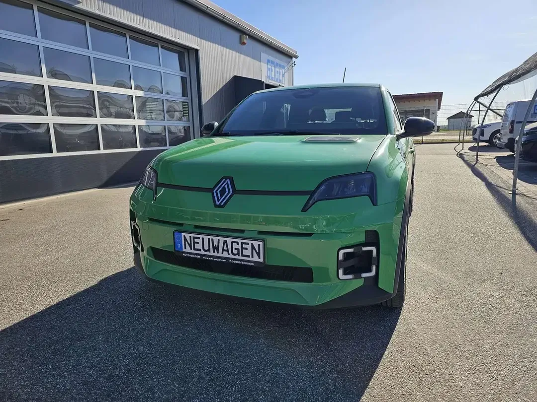 Renault R 5 E-Tech Electric Urban Evolution - Thumbnail 6