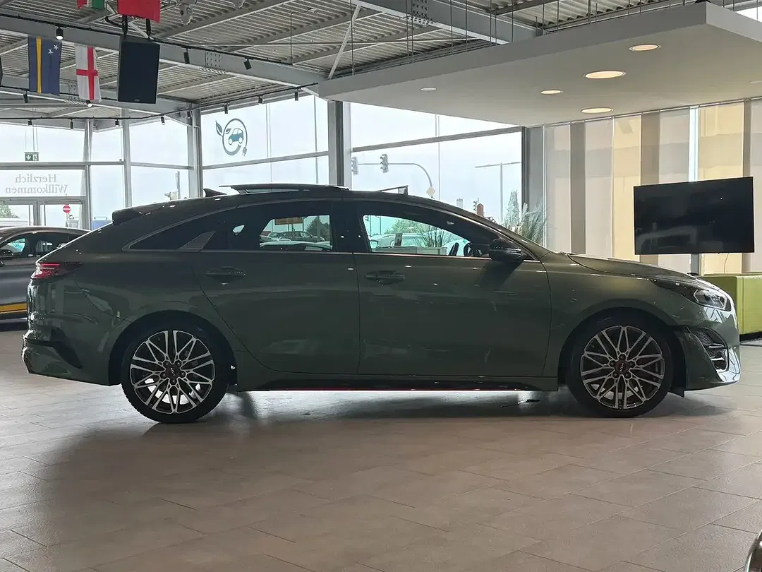 Kia ProCeed / pro_cee'd GT - Thumbnail 8