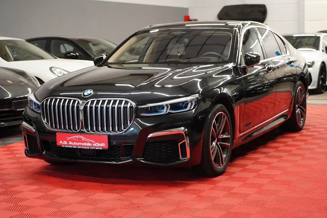 BMW 740 xDrive M - Afbeelding 1