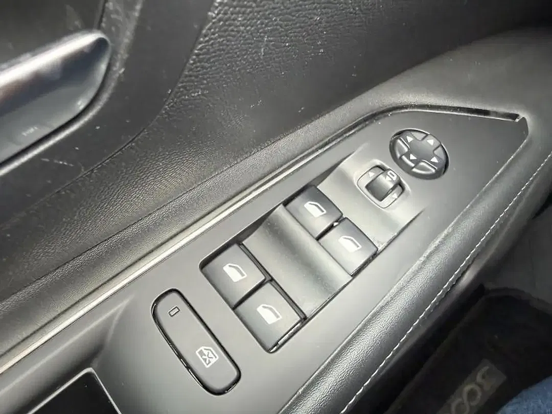 Peugeot 3008 Allure - Thumbnail 11